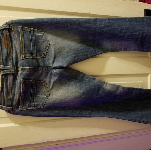 Women's Jeans - Picture 2 of 3